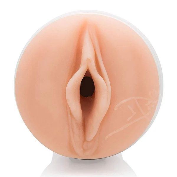 Dillion Harper Fleshlight Girls Crush Texture Discreet Pocket Pussy — image 10 of 16