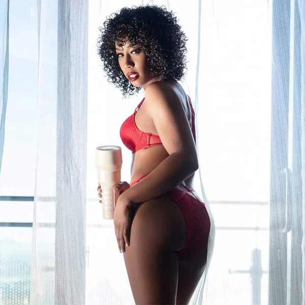 Misty Stone Fleshlight Girls Desire Butt Texture Discreet Male Masturbator — image 12 of 12