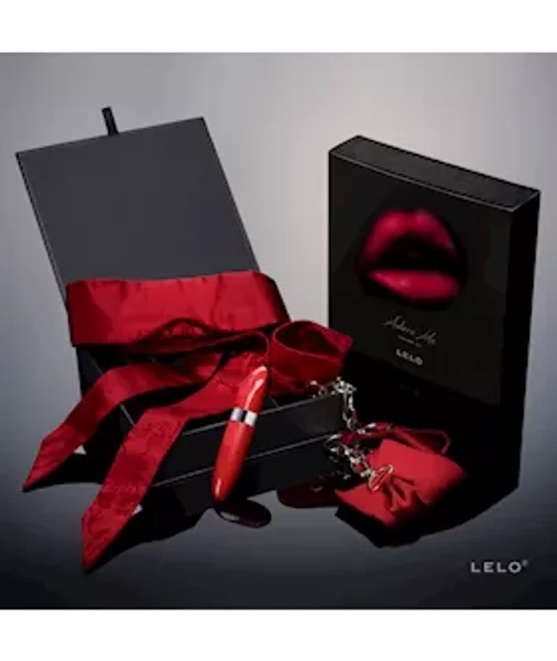 Lelo Adore Me Pleasure Set - Red — image 8 of 8