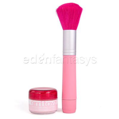 Incognito tickling dust brush