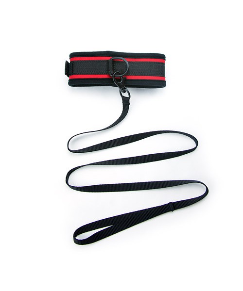 Red hot fantasy collar and leash