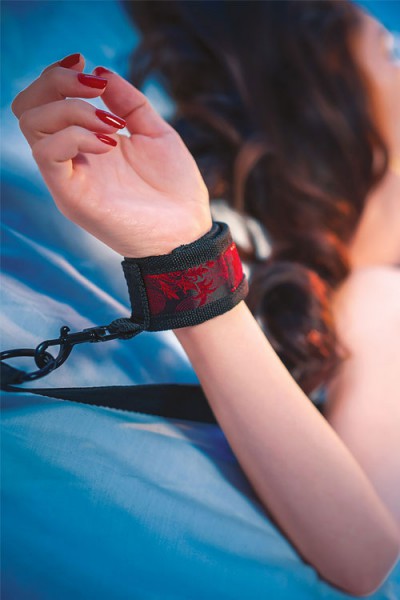 Scandal Over The Bed Cross Restraints by California Exotic