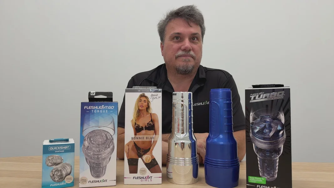 FleshLight Turbo Thrust Blue Ice Masturbator — image 18 of 18