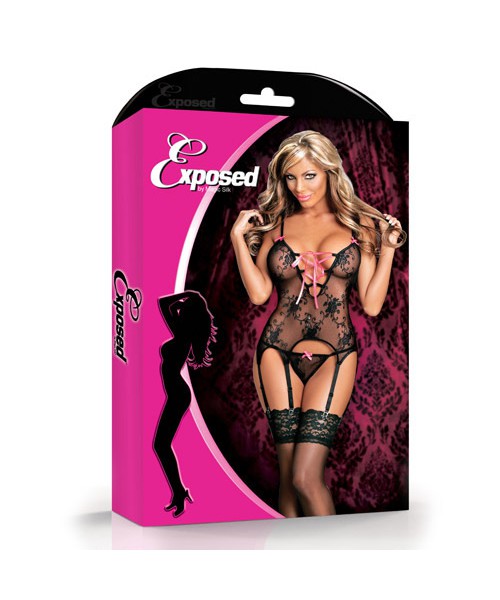 Exposed merry widow