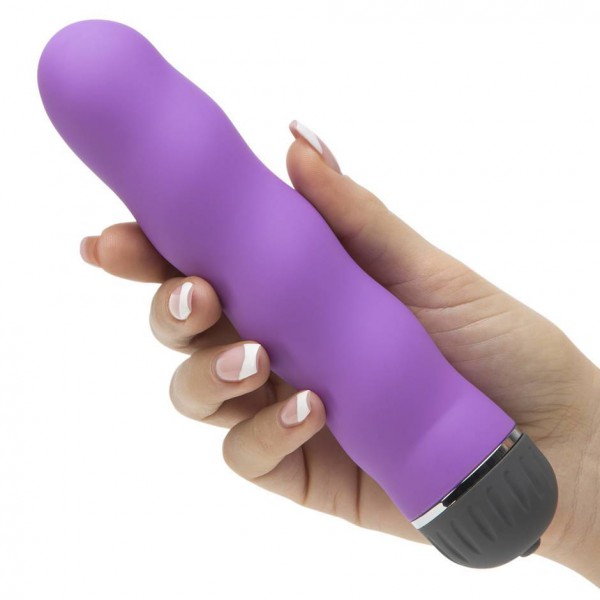 Annabelle Knight Wow! Powerful Classic Vibrator 6 Inch