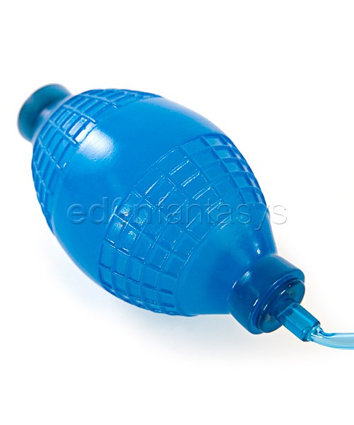 Vibrating clitoral and vaginal pump — image 4 of 6