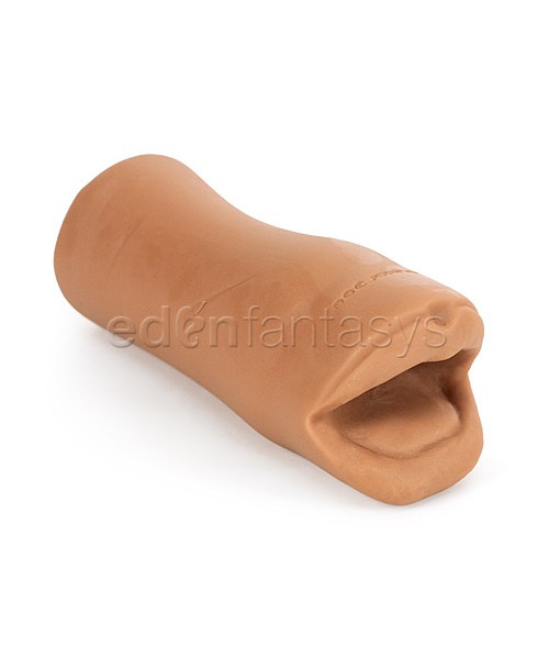 Noches latinas mouth palm pal