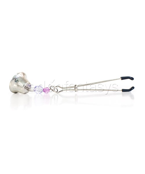 Tweezer bell clamps