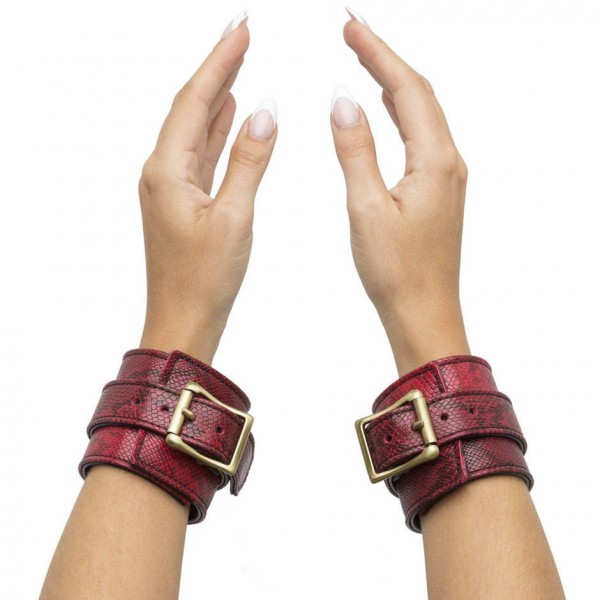 Bondage Boutique Faux Snakeskin Hogtie Set