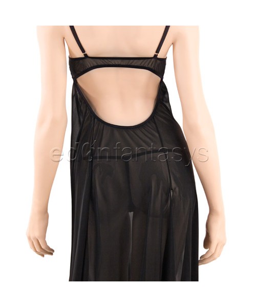 Demi cup gown