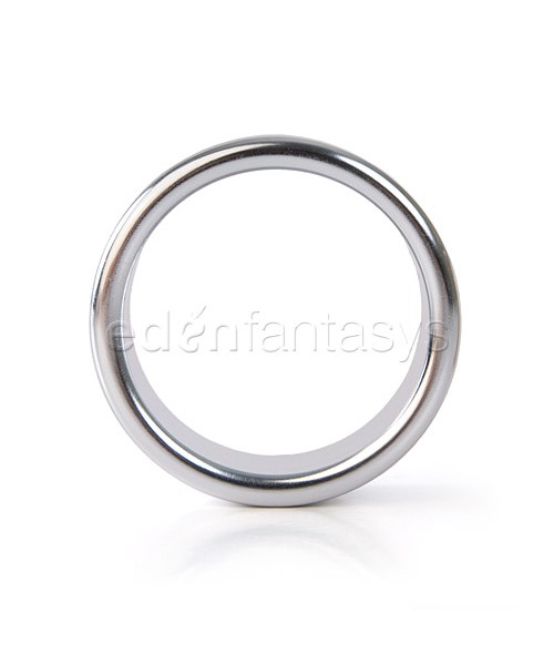 Alloy metal ring