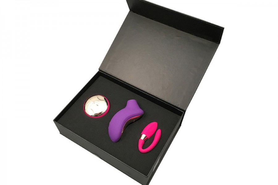 LELO Pleasure Together Couples Gift Set