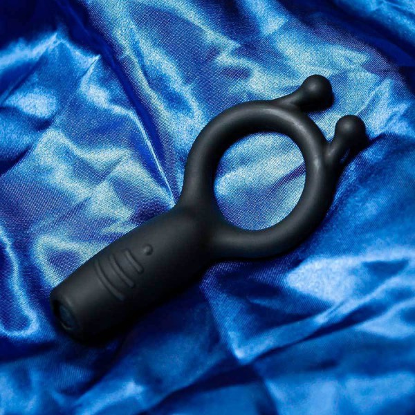 Rechargeable Silicone Vibrating Black Cock Ring By Lynk Pleasure