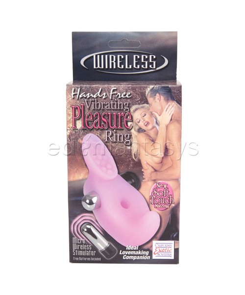 Hands free vibrating pleasure ring