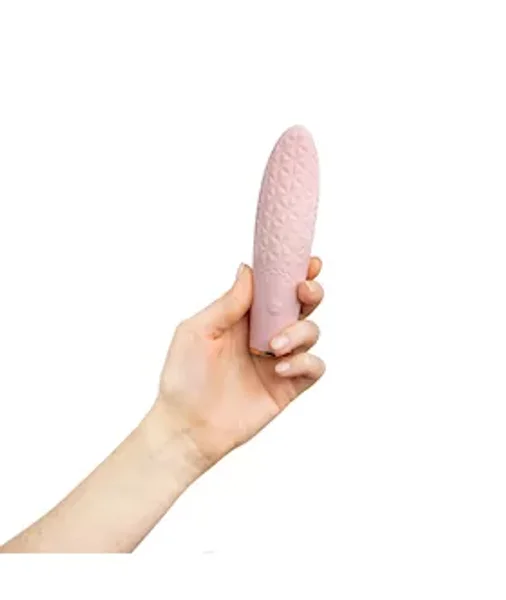 Share Satisfaction Raya Luxury Clit Vibrator — image 13 of 15