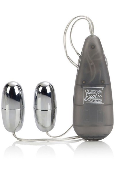California Exotic Jana Cova Realistic Vibrating Masturbator