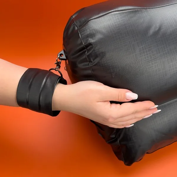 Dark magic love cushion — image 17 of 18