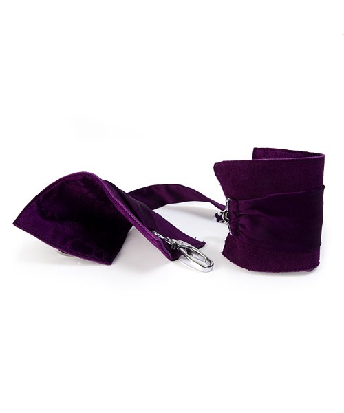 Sutra Chainlink Cuffs