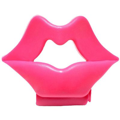 Frisky Lusty Lips Vibrating Cock Ring