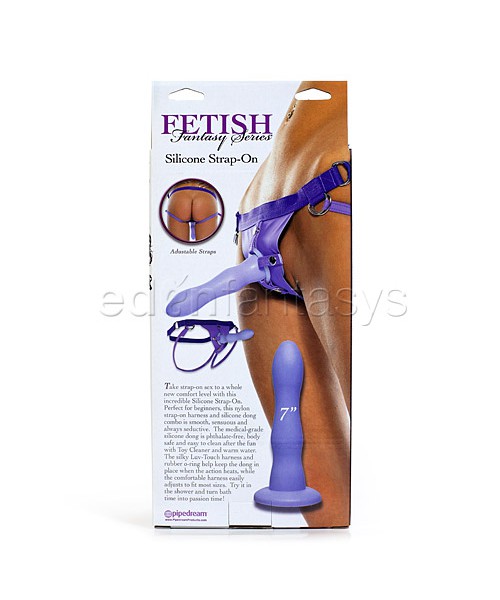 Fetish Fantasy silicone strap-on