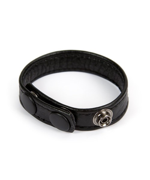 Macho cock ring