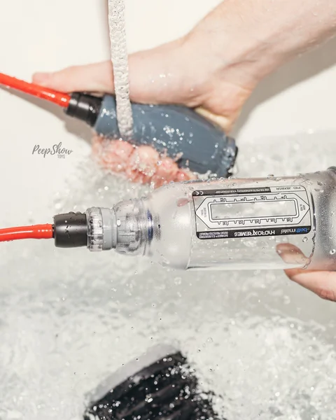 Bathmate Hydroxtreme 5 Crystal Clear Penis Pump — image 23 of 25