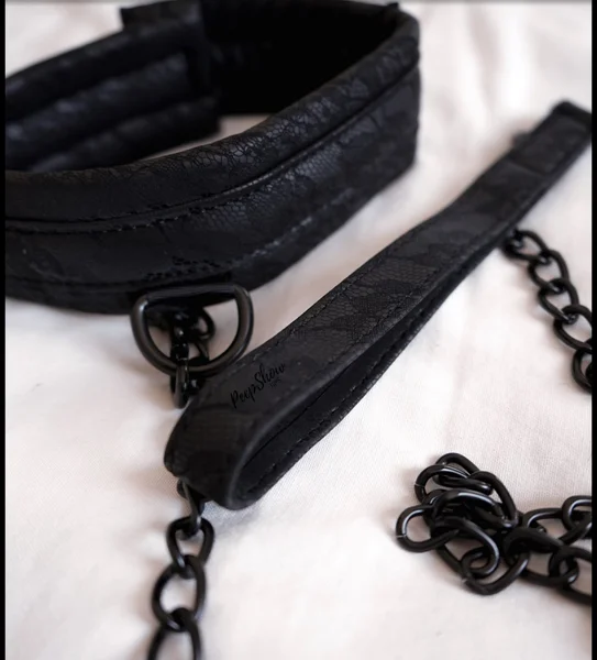 Midnight Lace Collar and Leash by Sportsheets — image 22 of 25