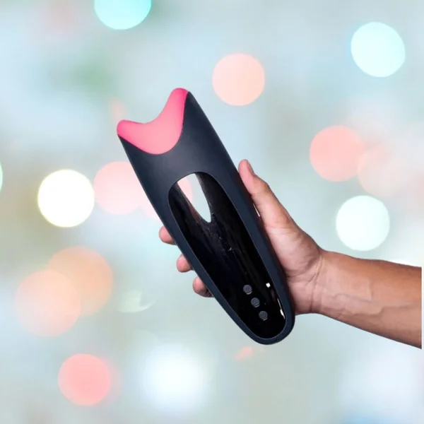 Maia Piper Vibrating Self-Heating Silicone Masturbation Sleeve with Suction — image 19 of 23