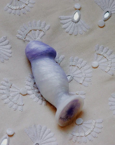 Uberrime Sensi Soft Silicone Vaginal Plug Dildo — image 16 of 25