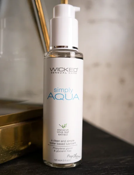 Wicked Simply Aqua Water-Based Lubricant — image 22 of 25