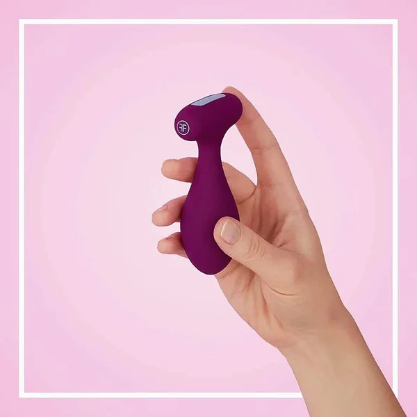 FemmeFunn Plua Plug Strong Vibrating Anal Plug — image 21 of 25