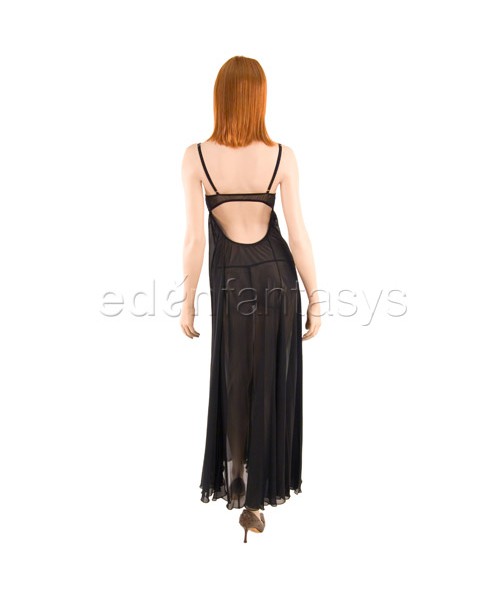 Demi cup gown