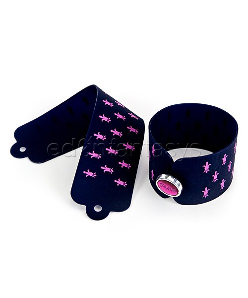 Elegance handcuffs