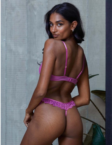 HUSTLER High Apex Bra — image 9 of 10