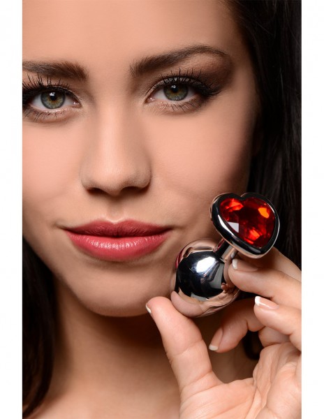 Booty Sparks Red Heart Gem Anal Plug — image 8 of 25