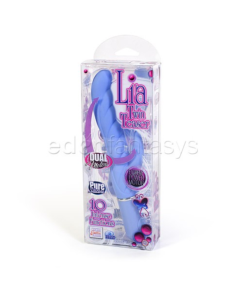 Lia twin teaser — image 5 of 7
